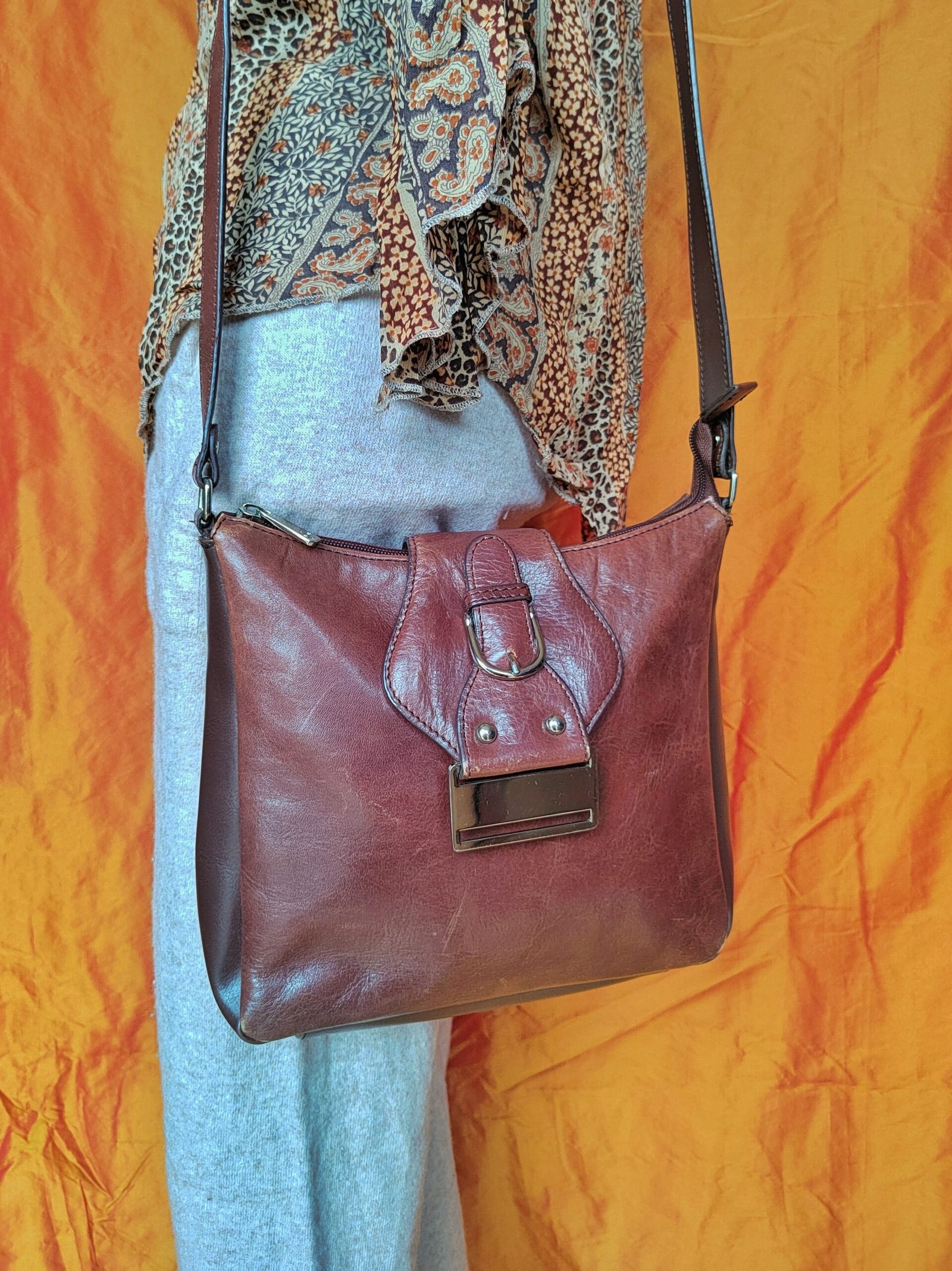 Sac à main en cuir marron