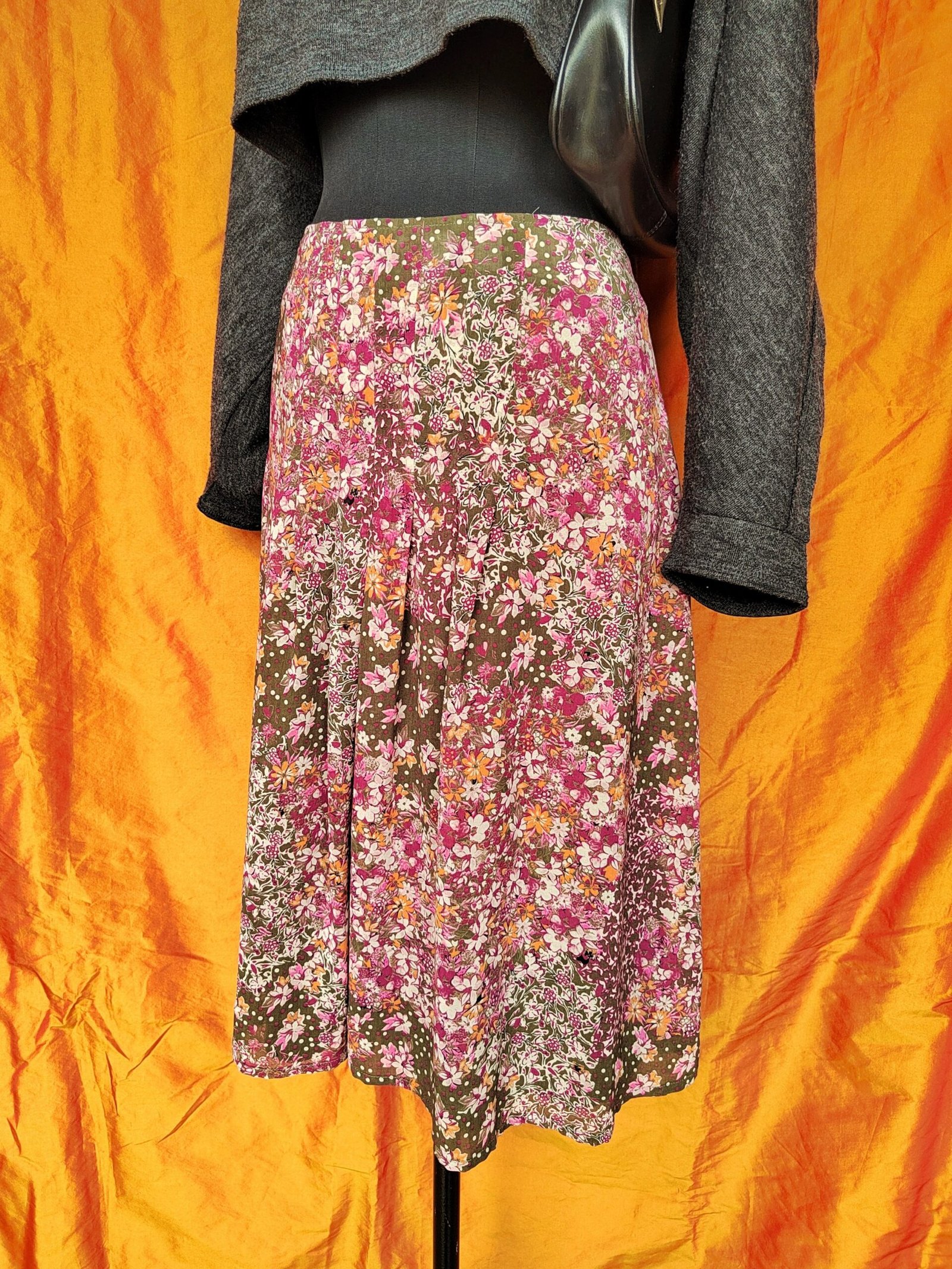 Jupe évasée à motifs floraux - T38