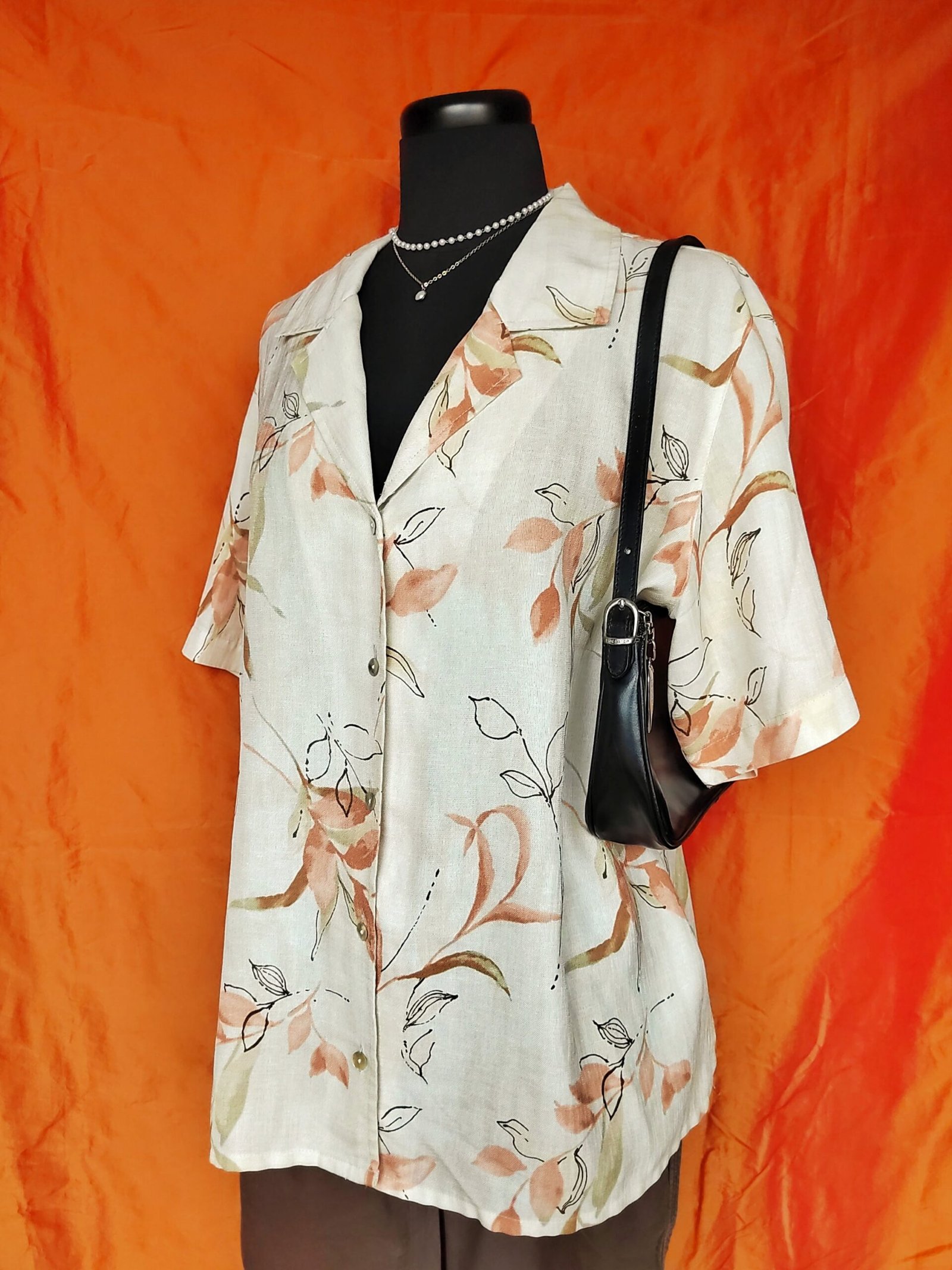 Chemise à motifs végétaux - T46