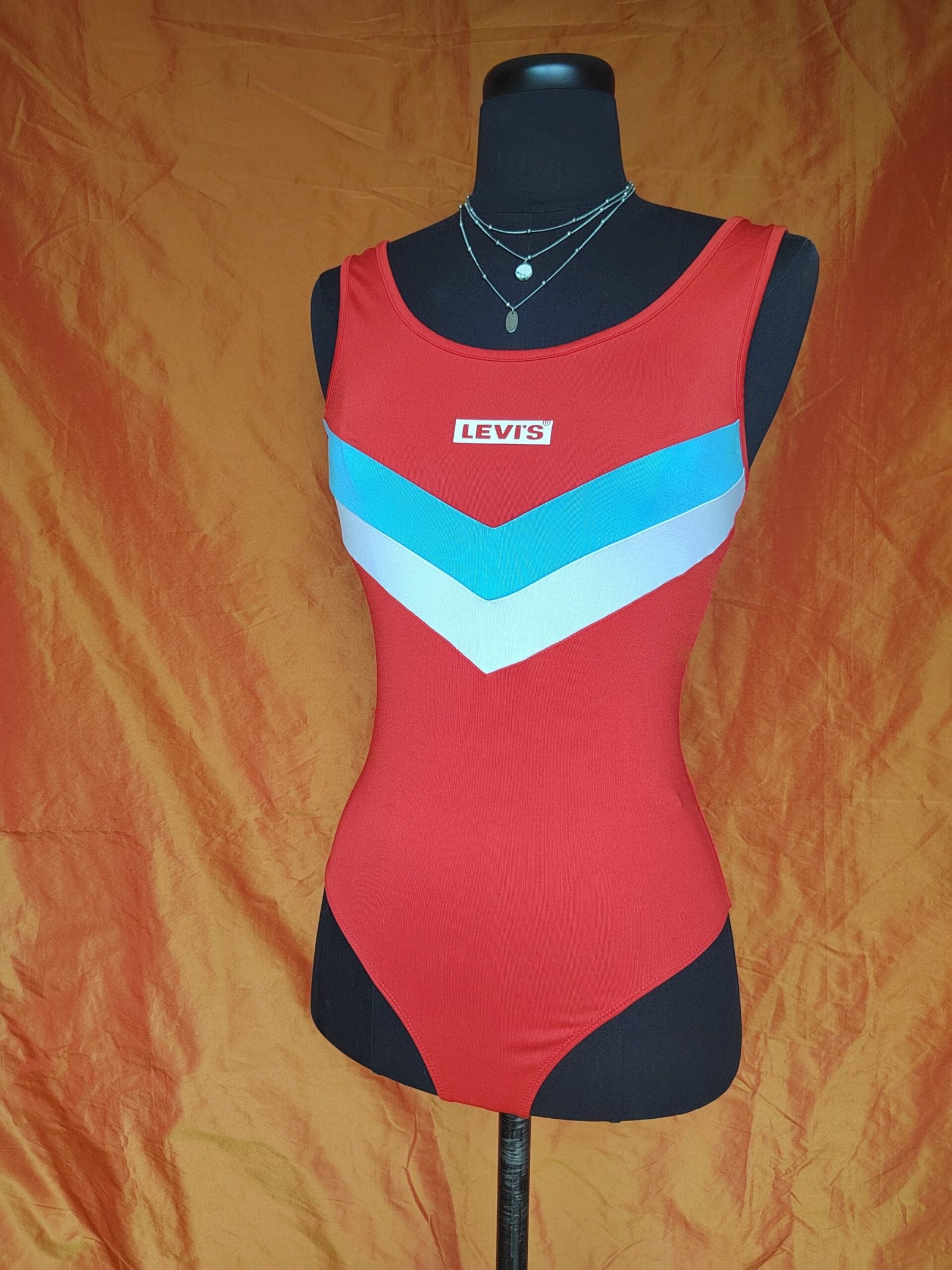 Body rouge - T36 – Image 3