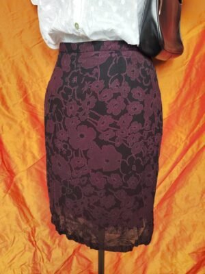 Jupe à fleurs noire et violette - T36