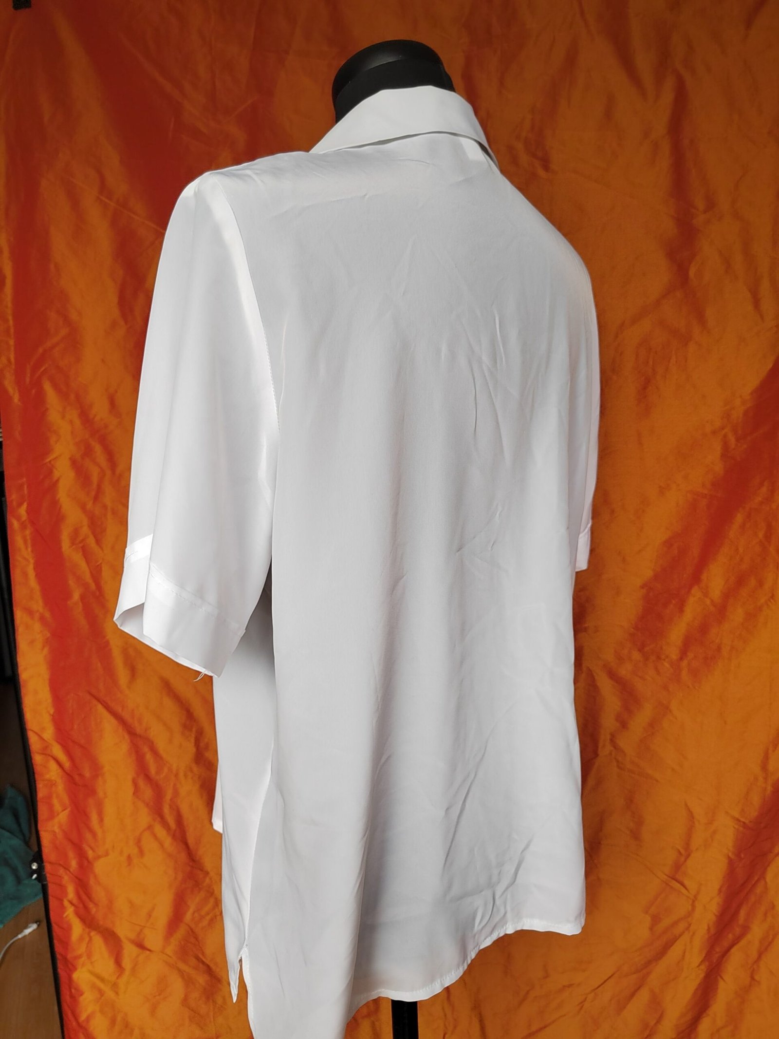 Chemise blanche broderie bleu marine - T46/48 – Image 3