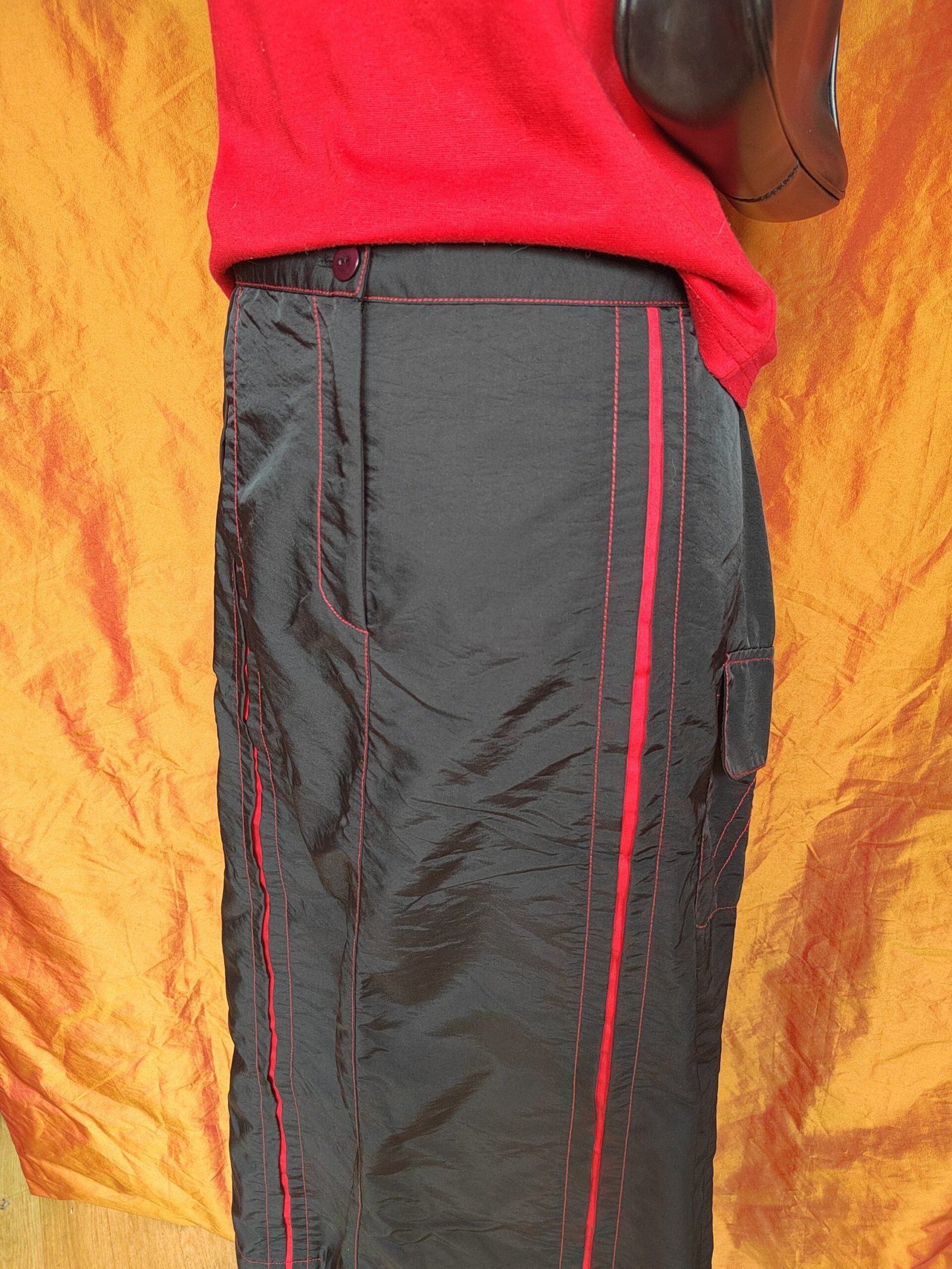 Jupe longue noire et rouge - T46 – Image 9