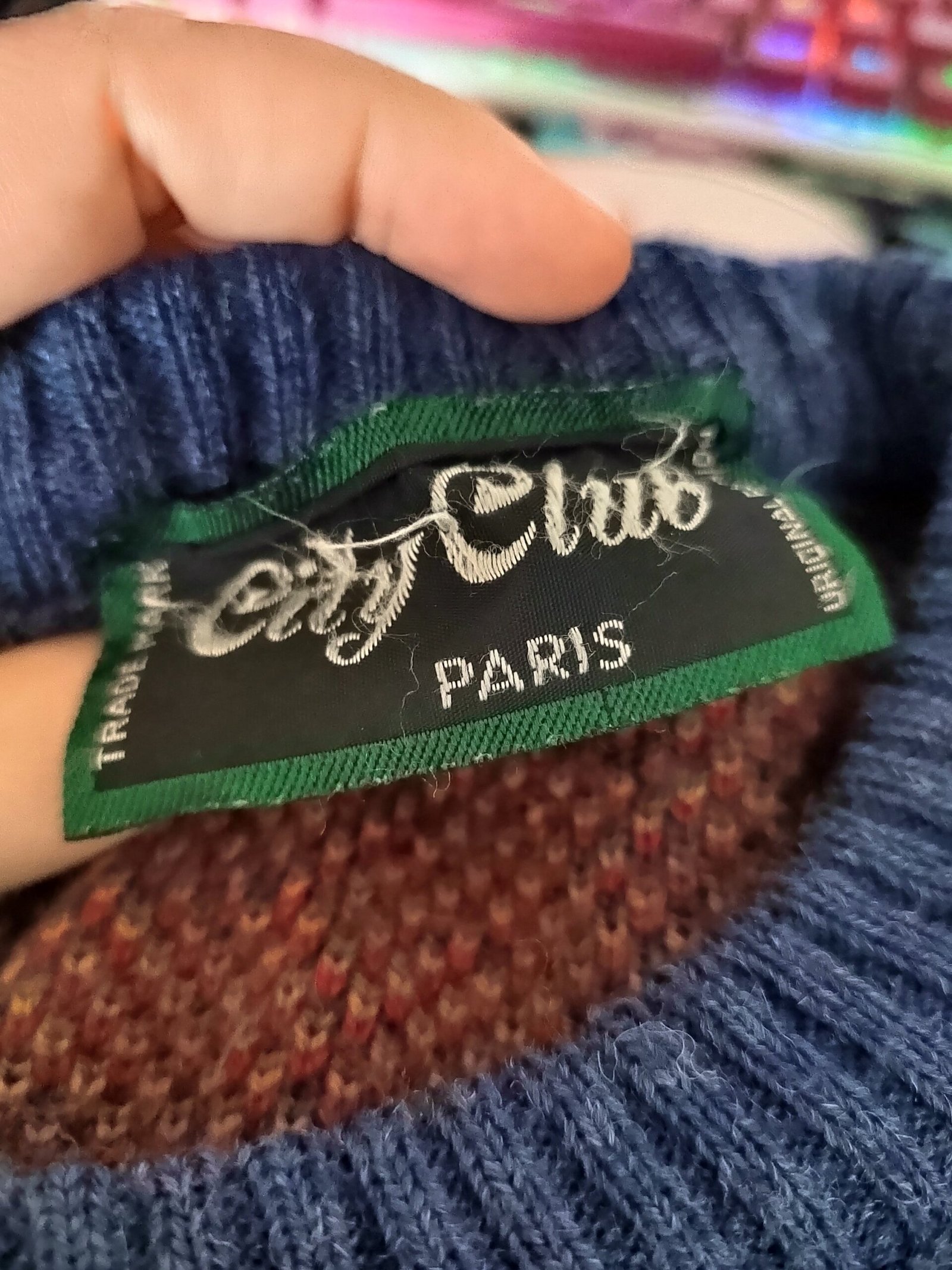 Pull vintage à motifs rouge et bleu - T38/40 – Image 5